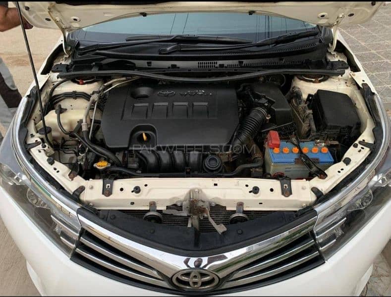 Toyota Altis Grande 2014 8