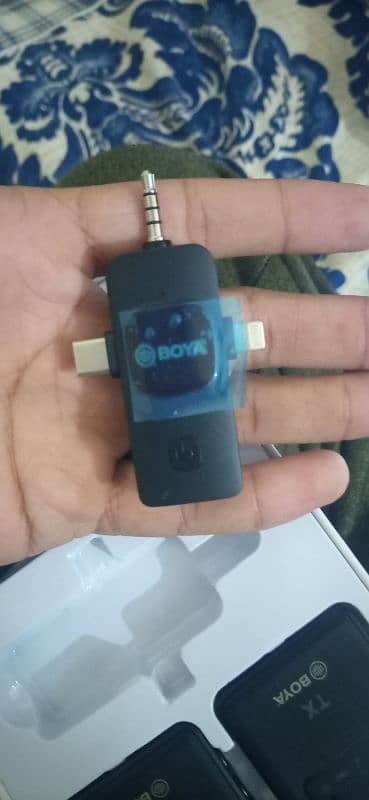 Boya wireless microphone 2