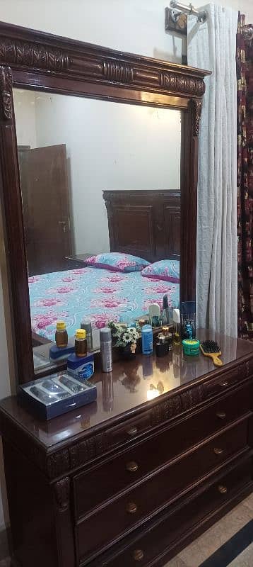 sale of bed room furniture . with Mattress 4