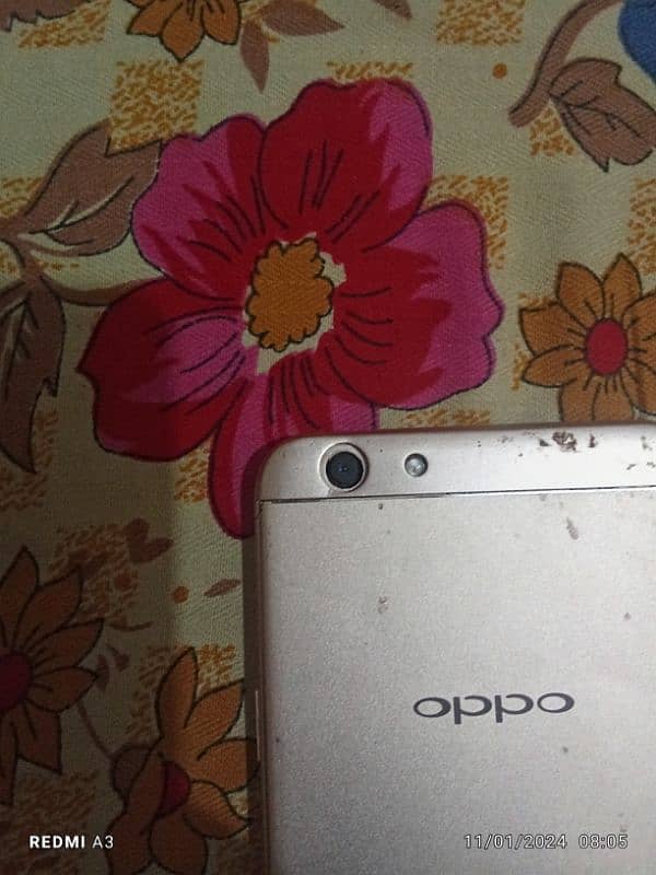 Oppo F1s 4/64 2