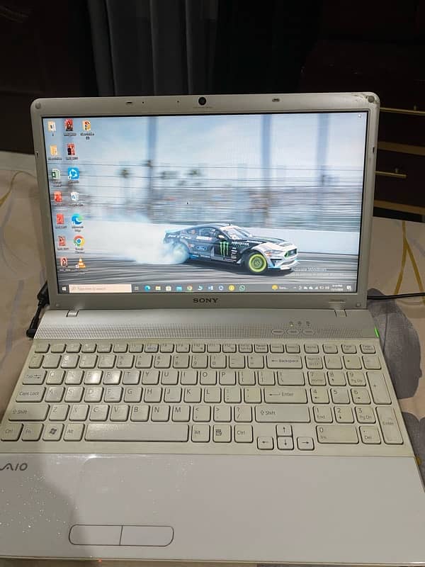 Sony Vaio Laptop 3