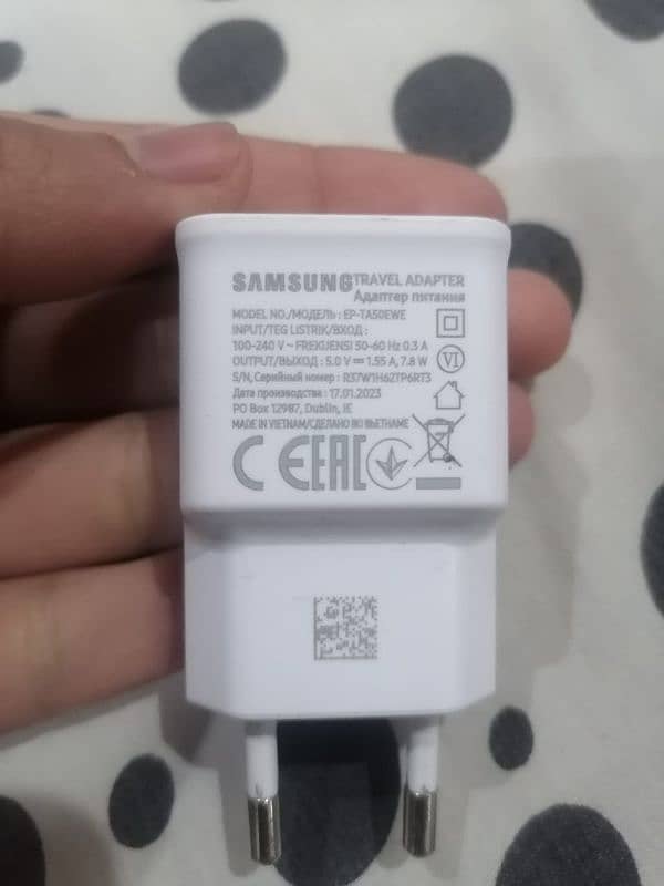 i am selling my tab samsung A8 11