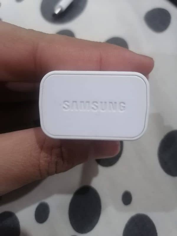 i am selling my tab samsung A8 12