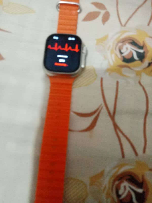 t900 smart watch in good condition 4