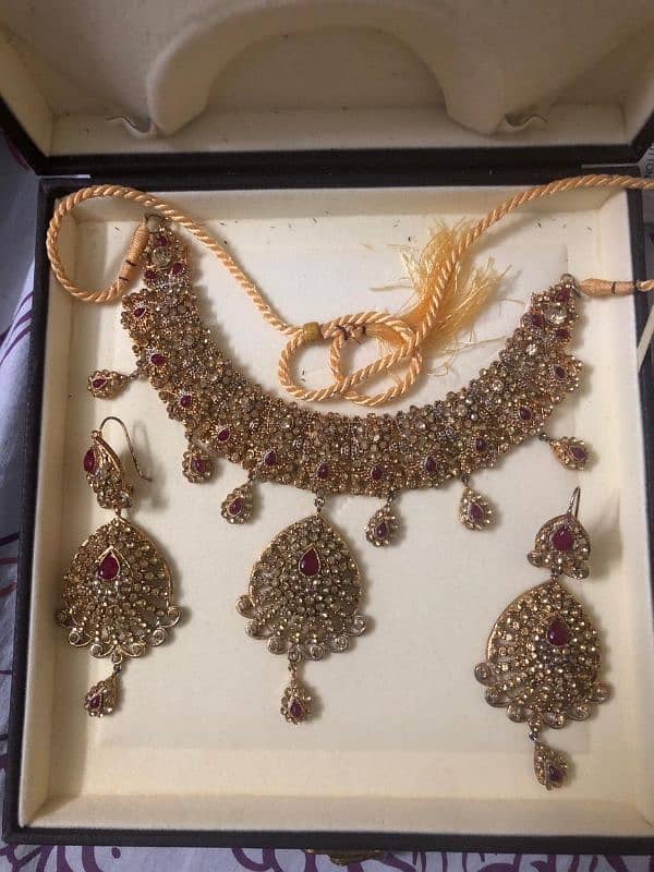 Gold plated bridal set 0