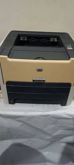 HP laserjet 1320