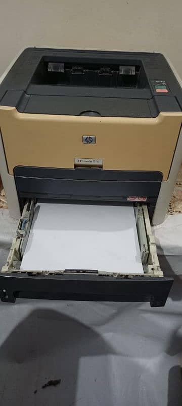 HP laserjet 1320 1