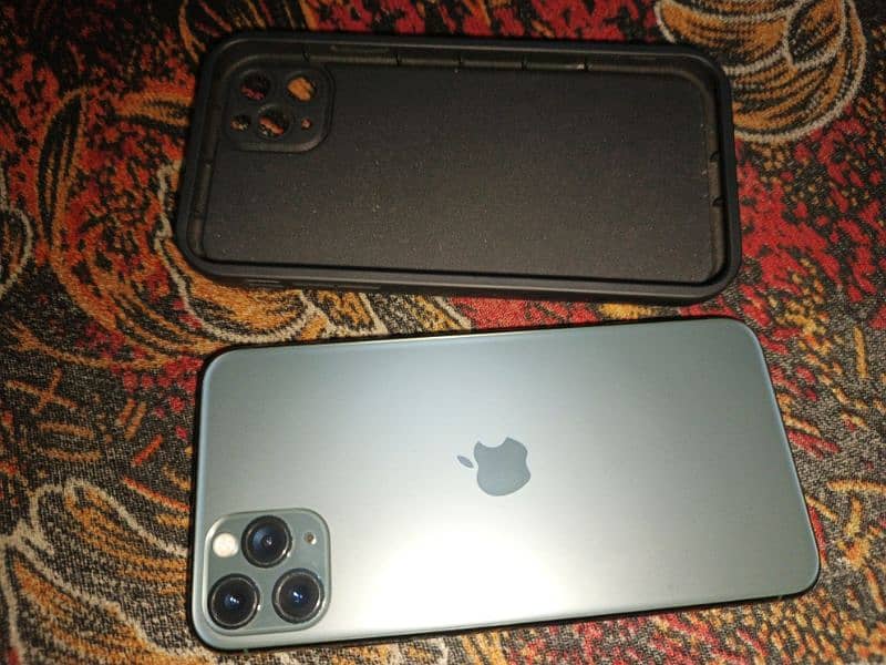 Iphone 11 pro Max 1