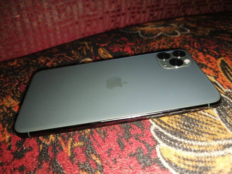 Iphone 11 pro Max 3