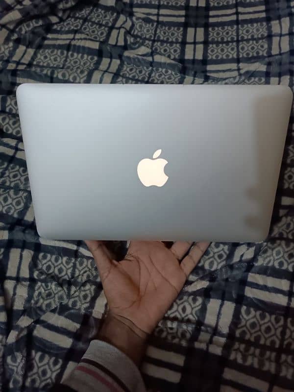 MacBook Air 2012 8gb 128gb i7 1