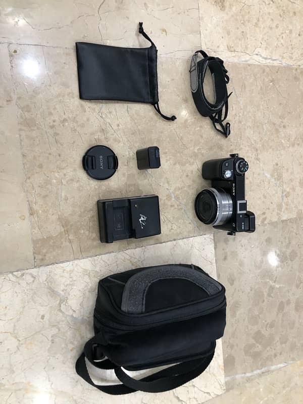 Sony Alpha Nex 6 Mirrorless Camera with 2.8mm Prime Lens 1