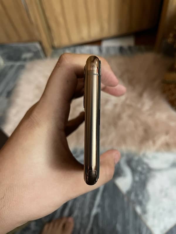 Iphone 11 Promax Gold 64GB 3