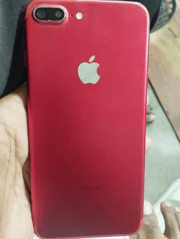 iPhone 7plus 128gb argunt sale 03266335380 4