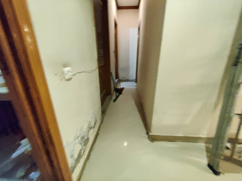 8 Marla 1st Floor With Lift For Rent In DHA Phase 3 Y Block 24