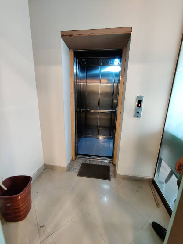 8 Marla 1st Floor With Lift For Rent In DHA Phase 3 Y Block 38