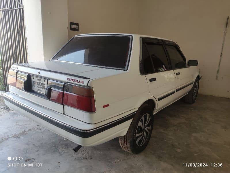 Toyota Corolla 1986 9