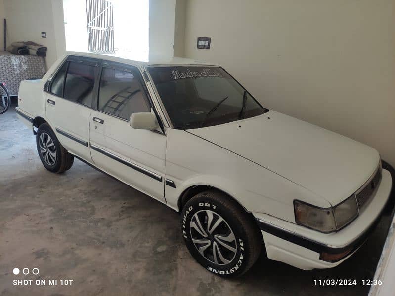 Toyota Corolla 1986 10