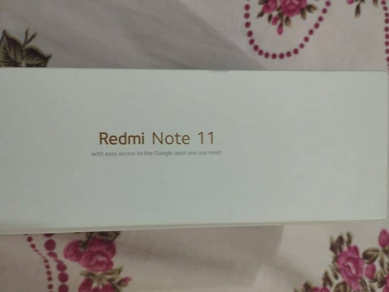 Redmi note 11 - 128 GB 4GB - free mobile cover 5