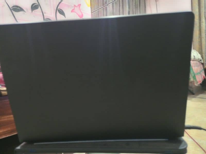 Dell vostro i7 7th generation 14 3468 urgent sale 1