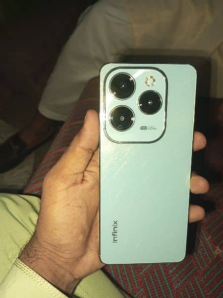 Infinix hot 40 pro 8+8+5 256 gb ha 0