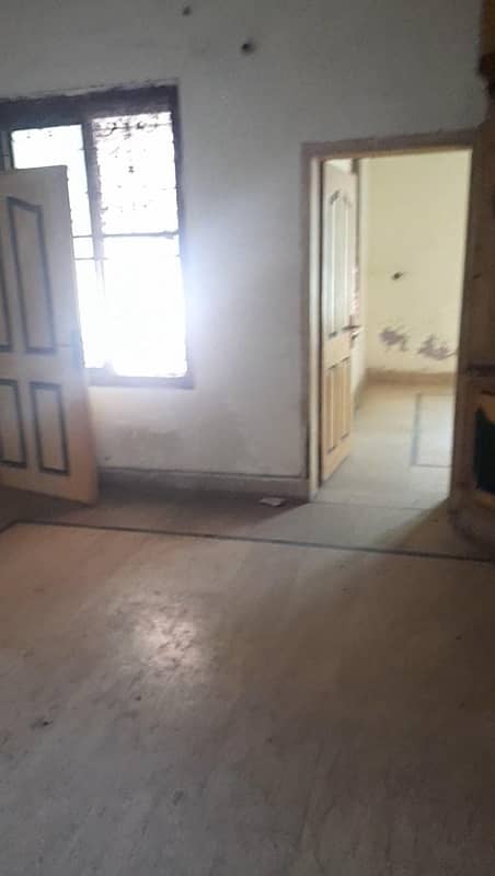 8 MARLA UPPER PORTION FOR RENT IN ALLAMA IQBAL TOWN CLIFTON COLONY LAHORE 5