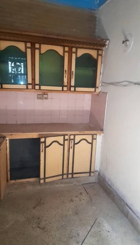 8 MARLA UPPER PORTION FOR RENT IN ALLAMA IQBAL TOWN CLIFTON COLONY LAHORE 7