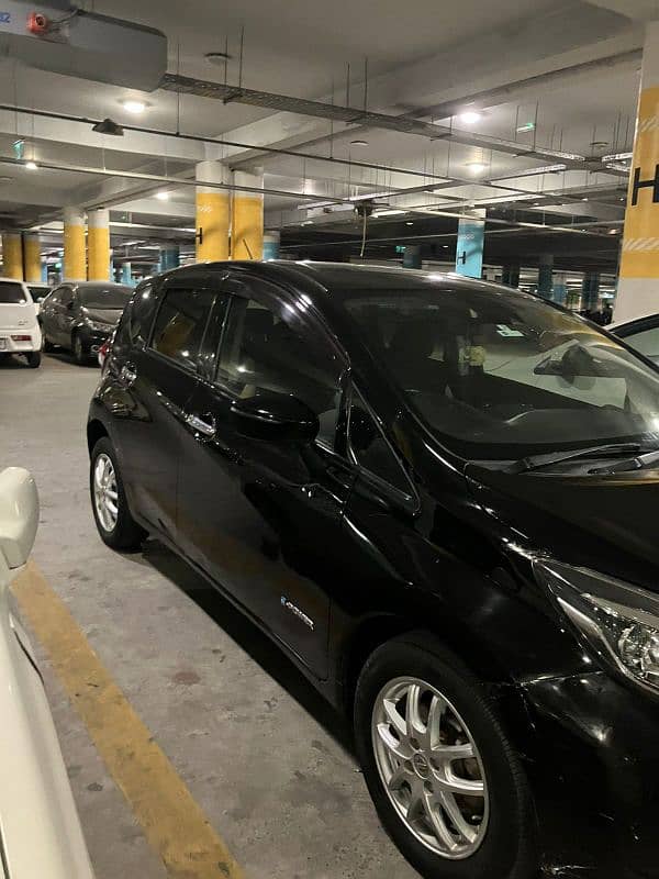 Nissan Note E Power 2017 1