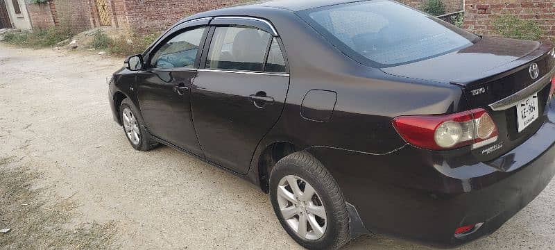 Toyota Corolla GLI 2012 model automatic 1.6 good condition family use 3