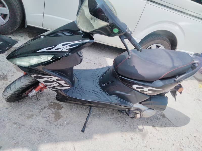 Scooty in Good Condition. All functions are working. self start. 1