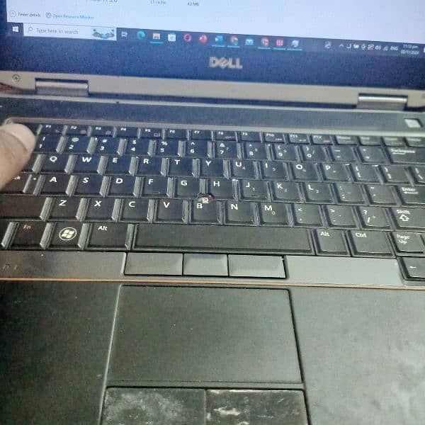 DELL laptop in reasonable price 3