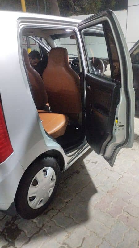 Suzuki Wagon R 2015 5