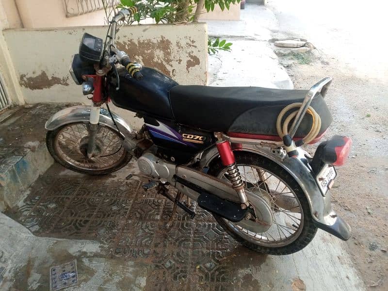 Honda CD 70 2006 4