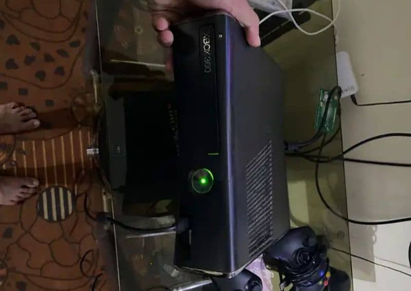 Xbox 360 slim for sale 3