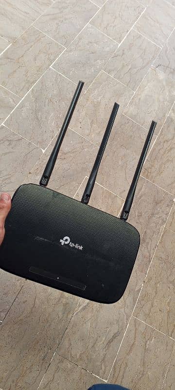 router for sale urgent 0