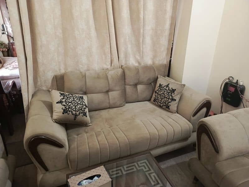 7 Seater Sofas with Table Set 0