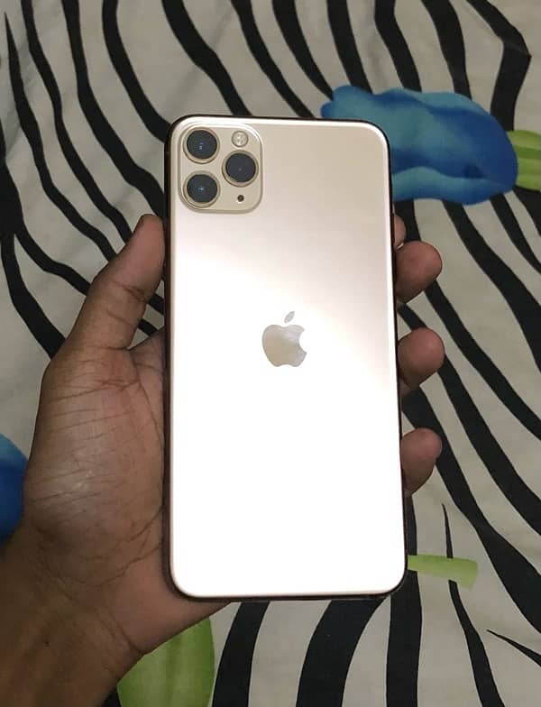 iPhone 11 Pro Max 64Gb Factory Unlock 0