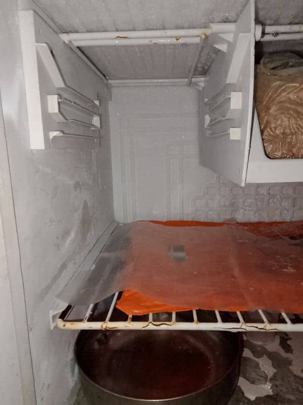 pel refrigerator 7