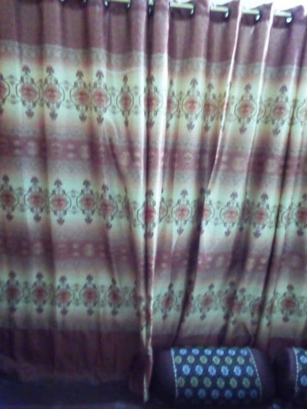 curtains 0