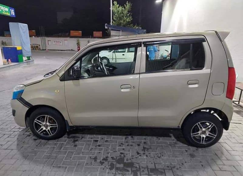 Suzuki Wagon R 2015 5