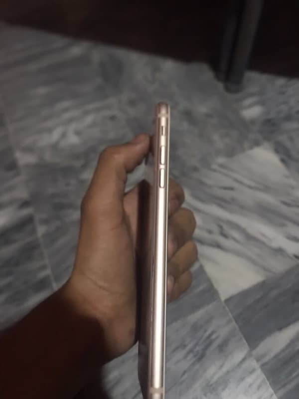 I phone 8plus bypass non pta 64gb 3