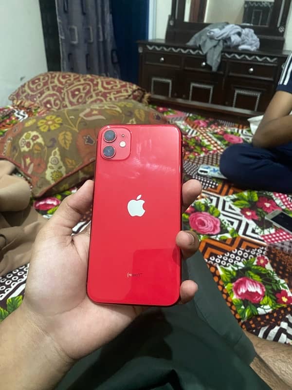 iPhone 11 with box 0