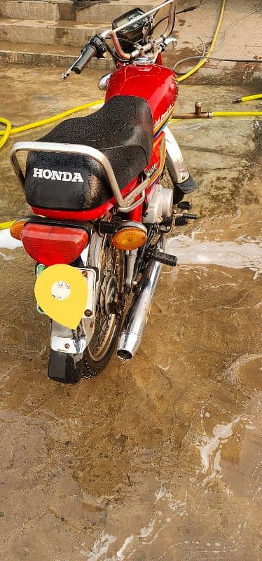 Honda CD 70 11 Model 3