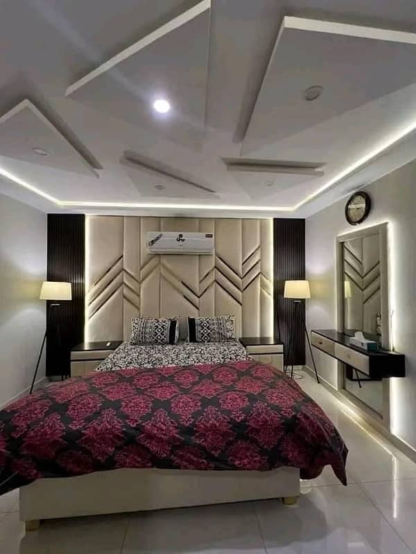 One bedroom VIP apartment for rent short time(2to3hrs) in bahria town 1