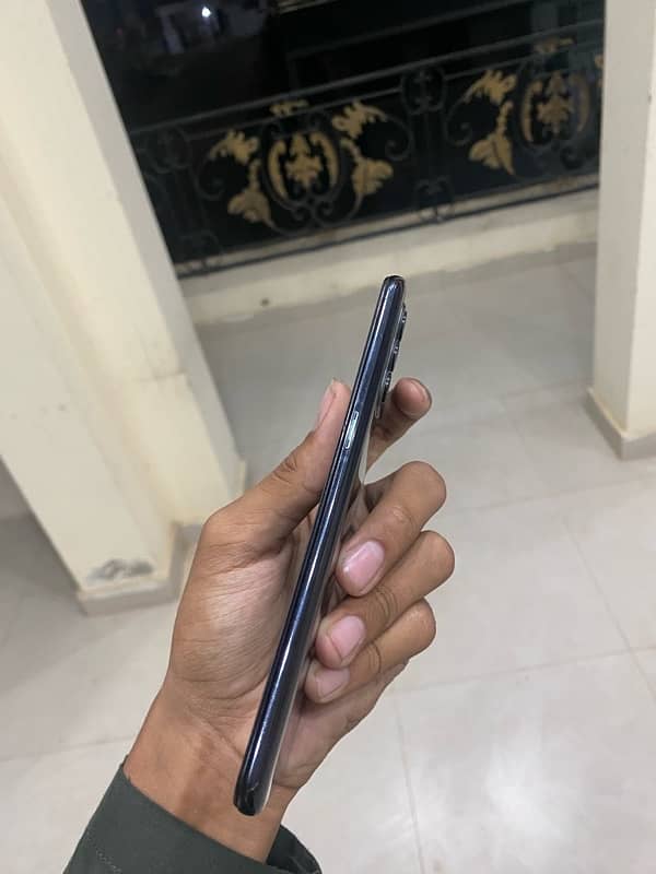 Oppo reno 4 8/128gb dual pta approved 4