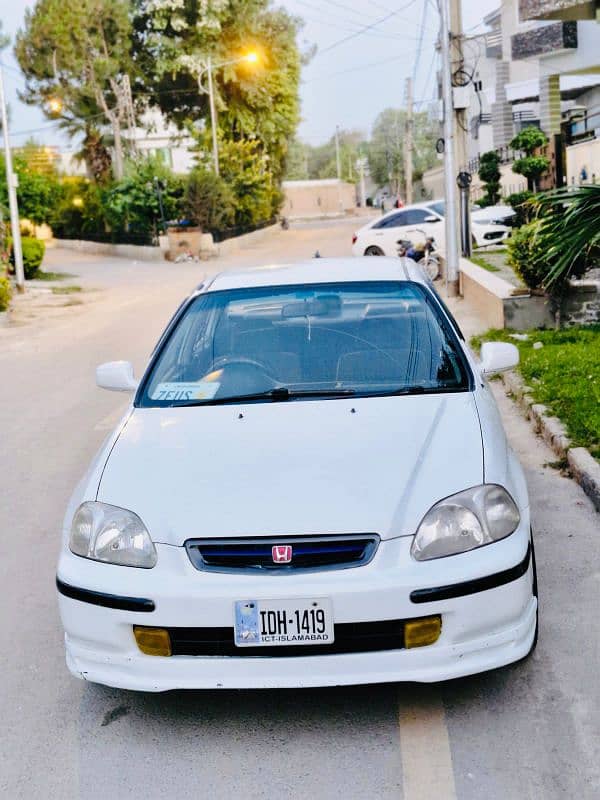 Honda Civic EXi 1996 4