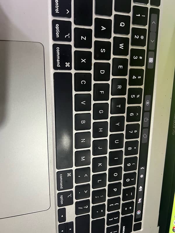 MacBook Pro core i9 4