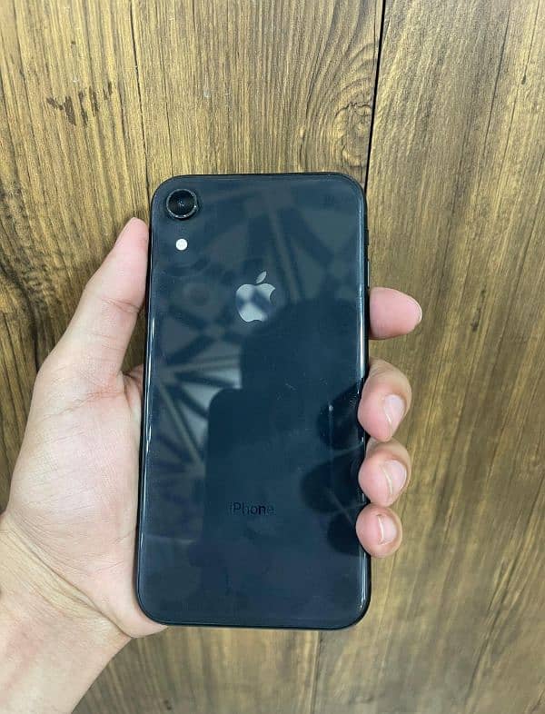 Iphone xr | orignal | non refurbished | non pta 4