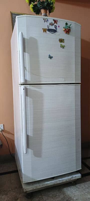 Refrigerator for sell in mint Condition 4