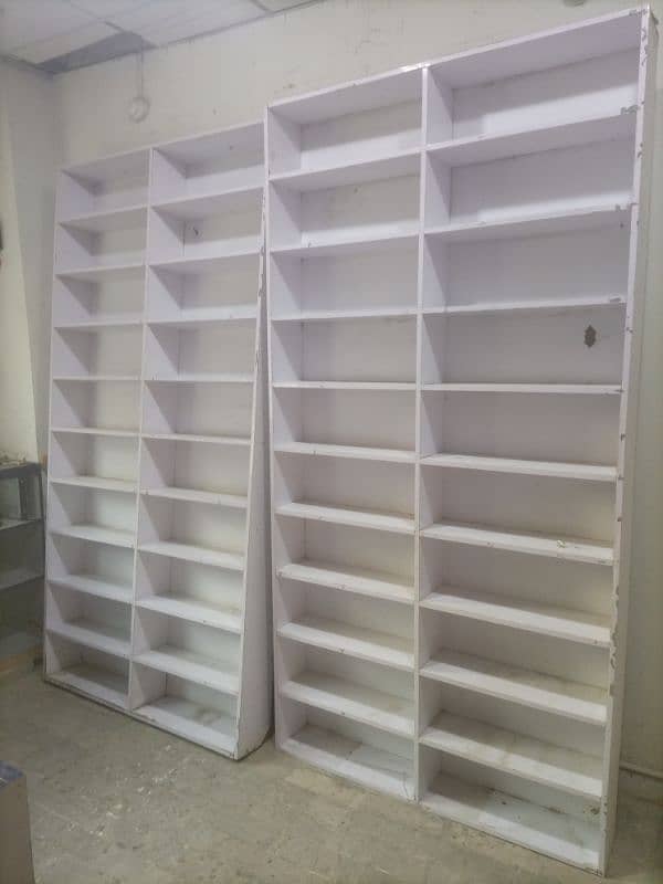 Shelves and racks 0