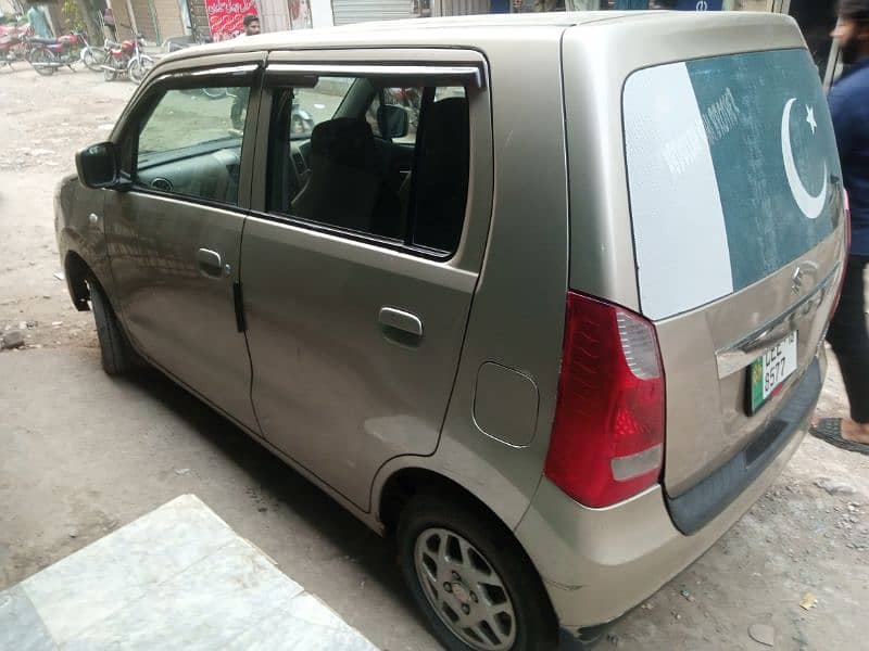 Suzuki Wagon R 2018 4